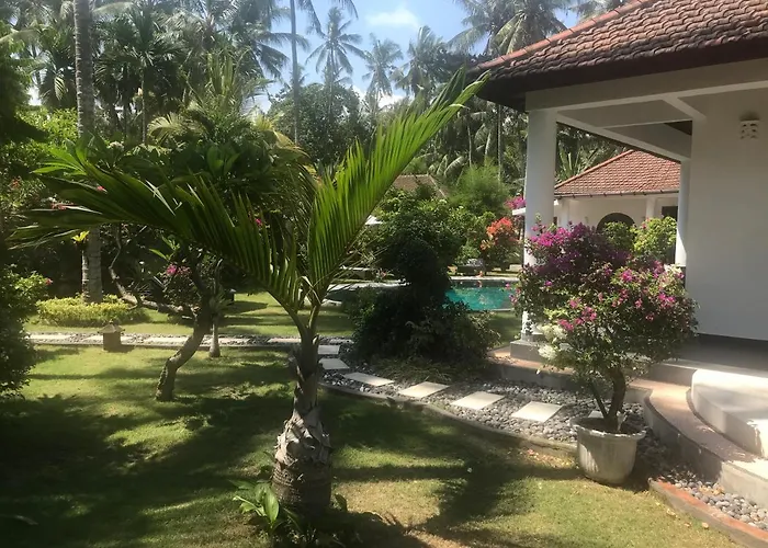 Rizki Candi Dasa (Bali)