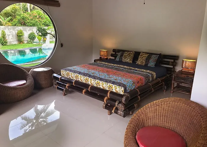 Rizki * Candi Dasa (Bali)